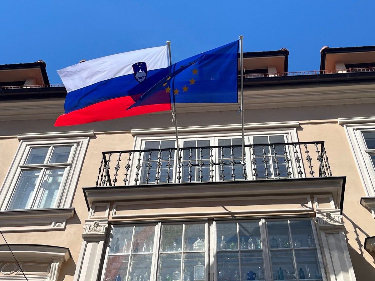 Two Jewish books in&nbsp;Bratislava